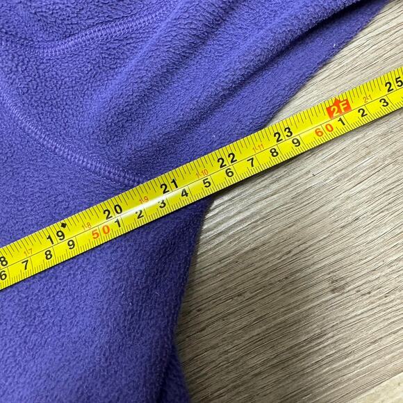 Purple patagonia fleece jacket zip up - Picture 7 of 8